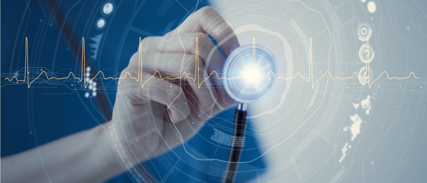 medico con stetoscopio