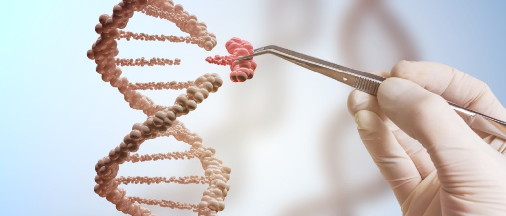 Concetto di ingegneria genetica e manipolazione genetica. La mano sostituisce una parte della molecola di DNA. Illustrazione in 3D del DNA.