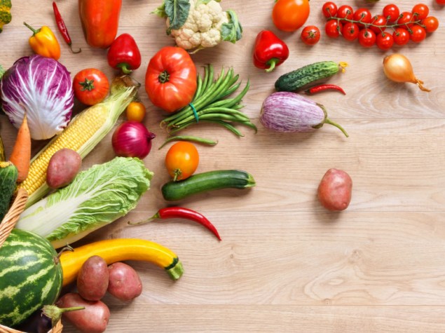 Tavola con cibo sano. Foto dall'alto