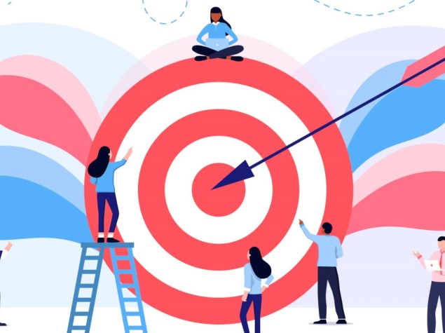 bersaglio rosso e bianco su sfondo bianco